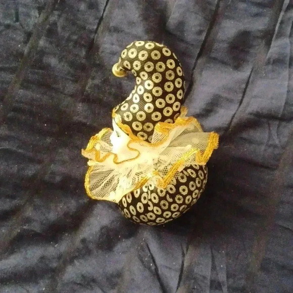 💙🌹Vintage Porcelain clown face. - Picture 6 of 8